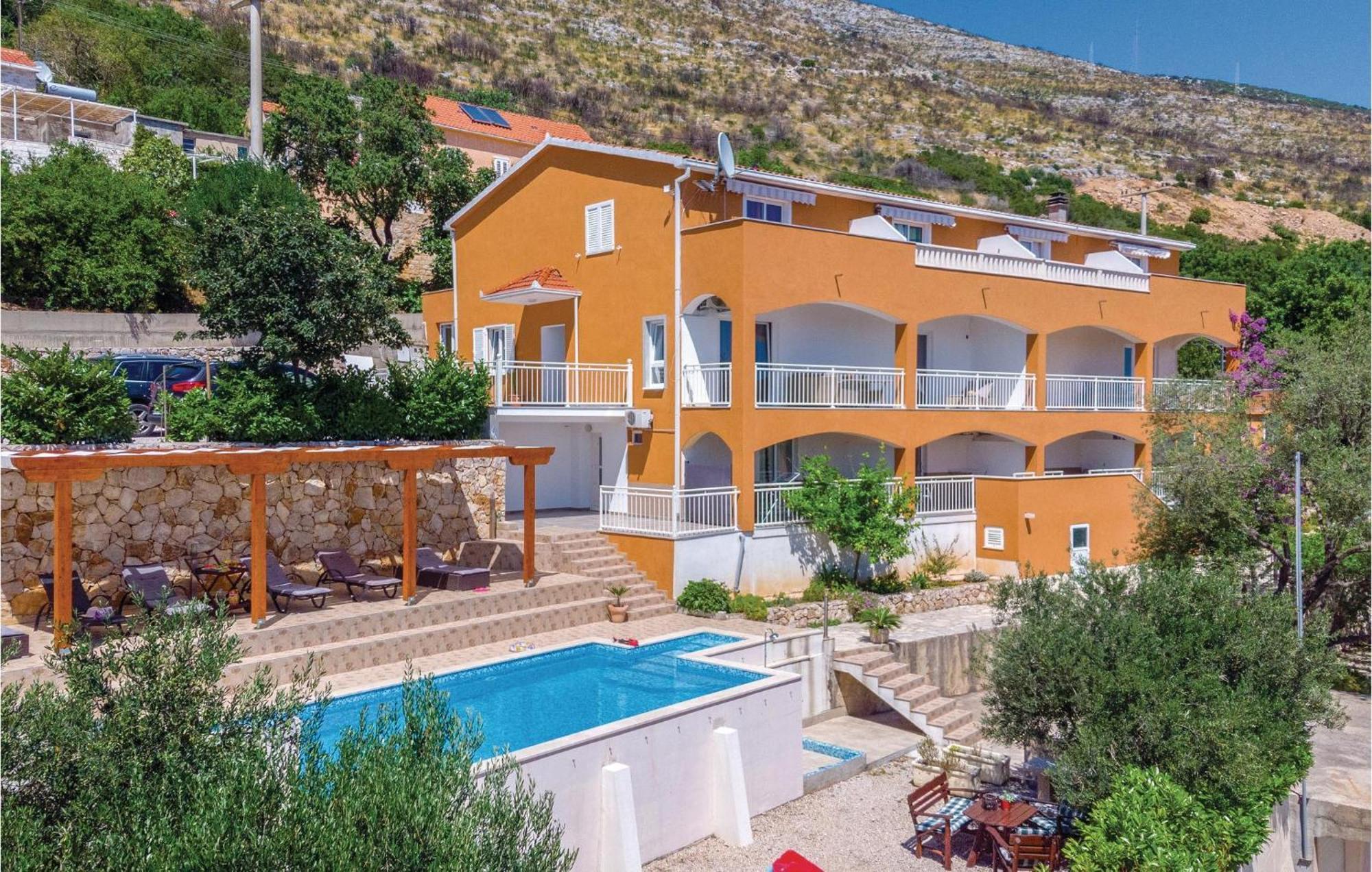 Nice Apartment In Orebic With House Sea View Exterior photo